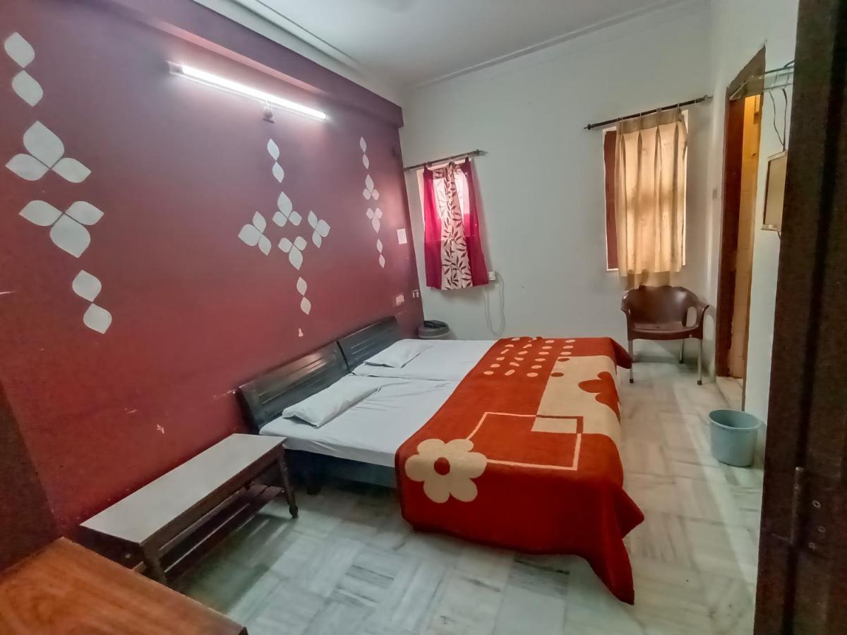 Hotel Shubham Udaipur Exterior photo